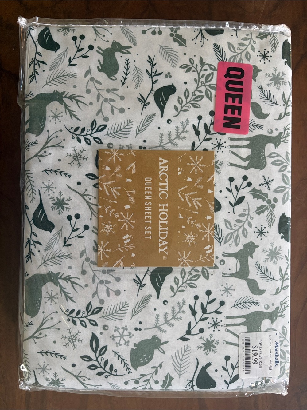 NWT Arctic Holiday Queen Sheet Set - Woodland Print